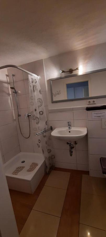 Ferienwohnung Naehe Stadtmitte FDH Esterno foto